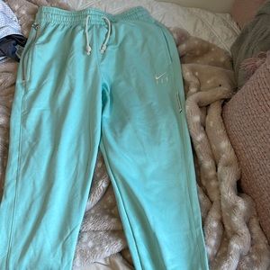Teal Women’s Nike Loose Fit sweatpants